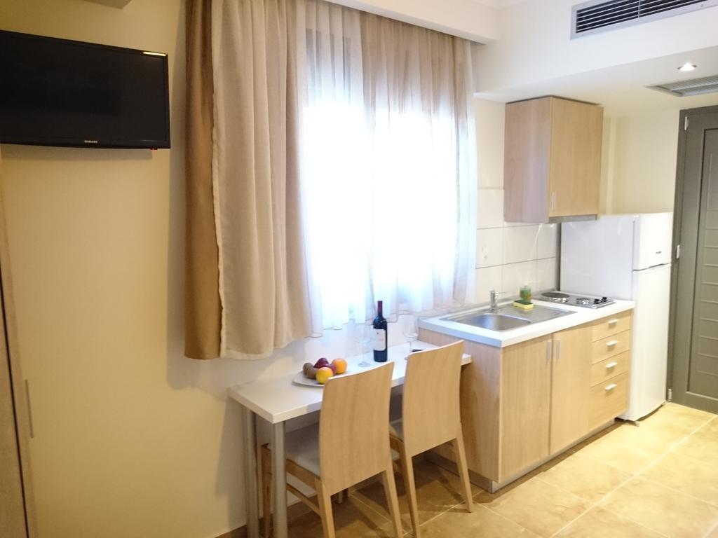 Artemis Plaza Aparthotel Agia Paraskevi  Phòng bức ảnh