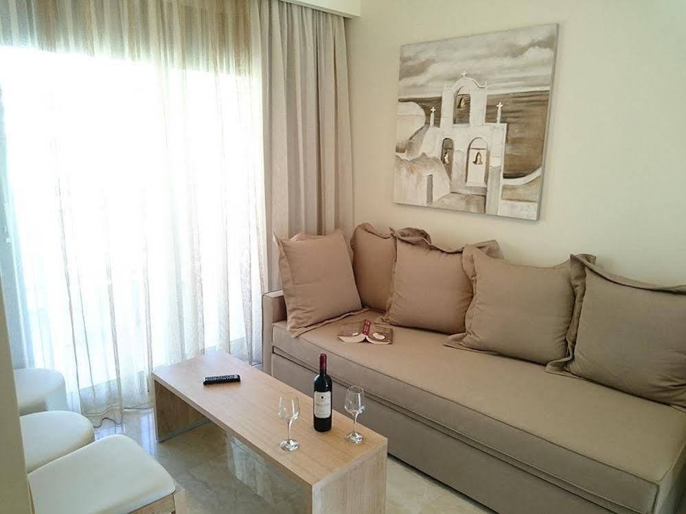 Artemis Plaza Aparthotel Agia Paraskevi  Ngoại thất bức ảnh