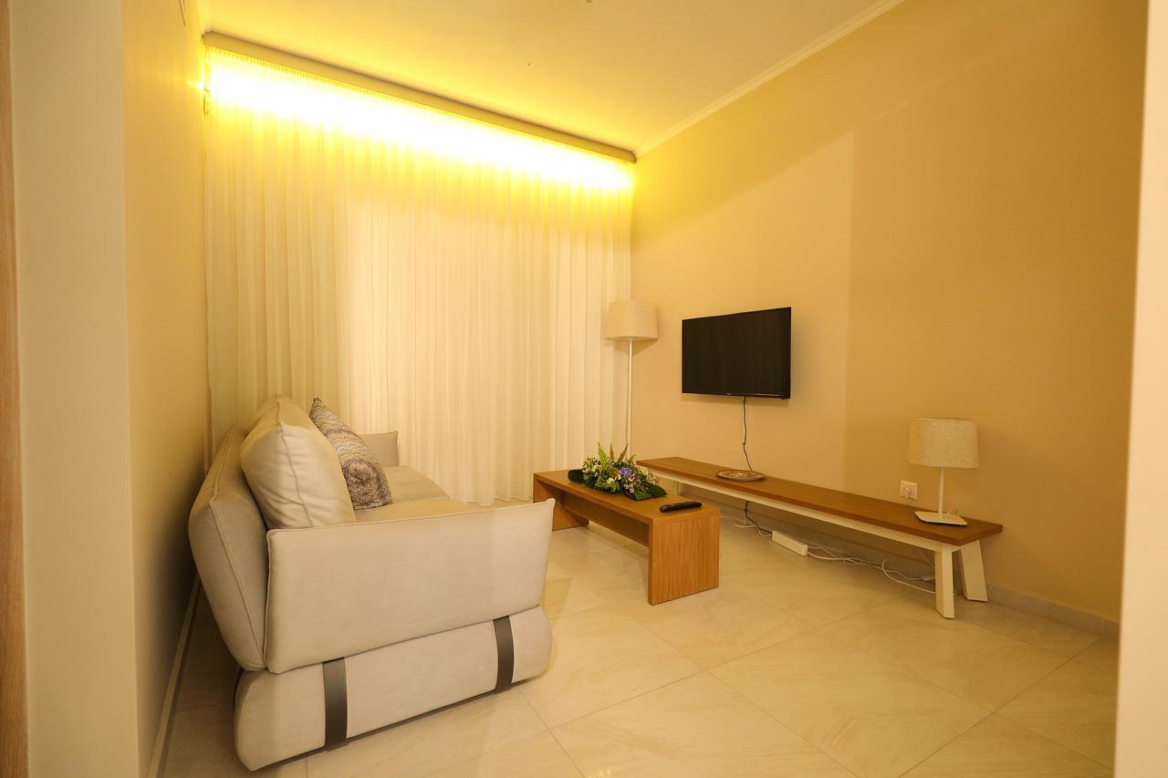 Artemis Plaza Aparthotel Agia Paraskevi  Ngoại thất bức ảnh
