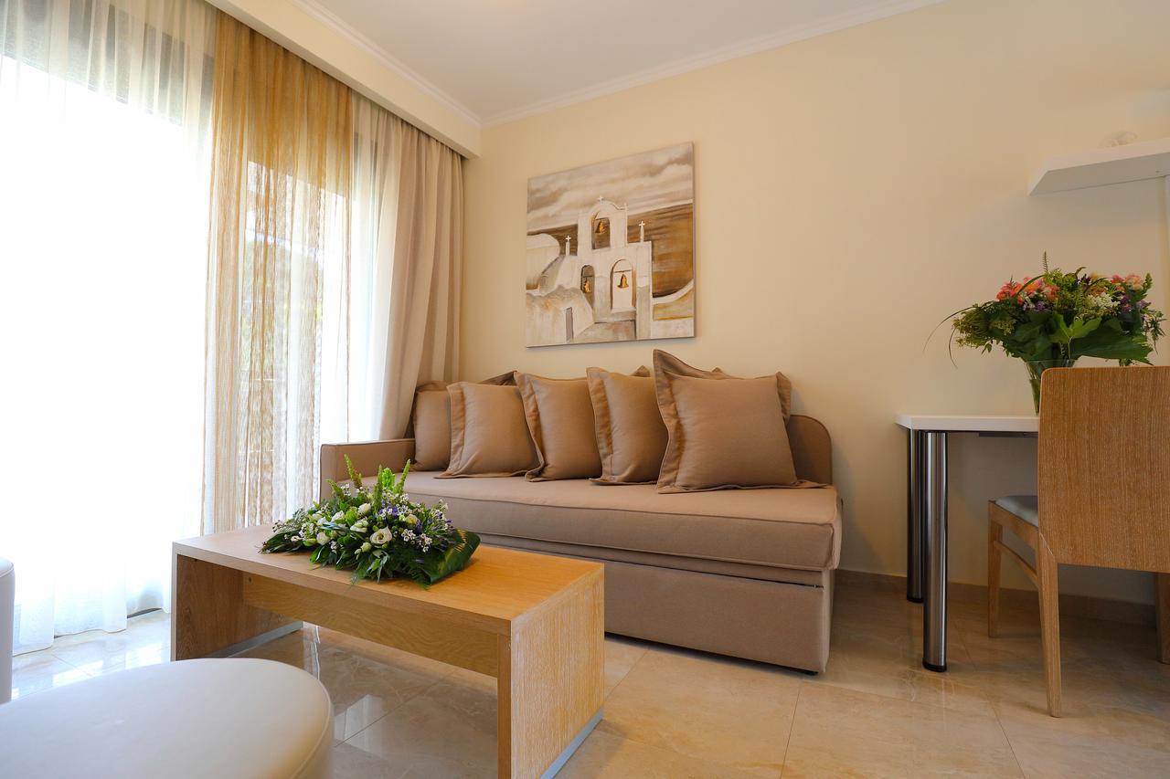 Artemis Plaza Aparthotel Agia Paraskevi  Ngoại thất bức ảnh